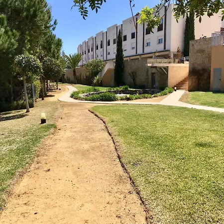 Urb. Hipodromo, Cala De